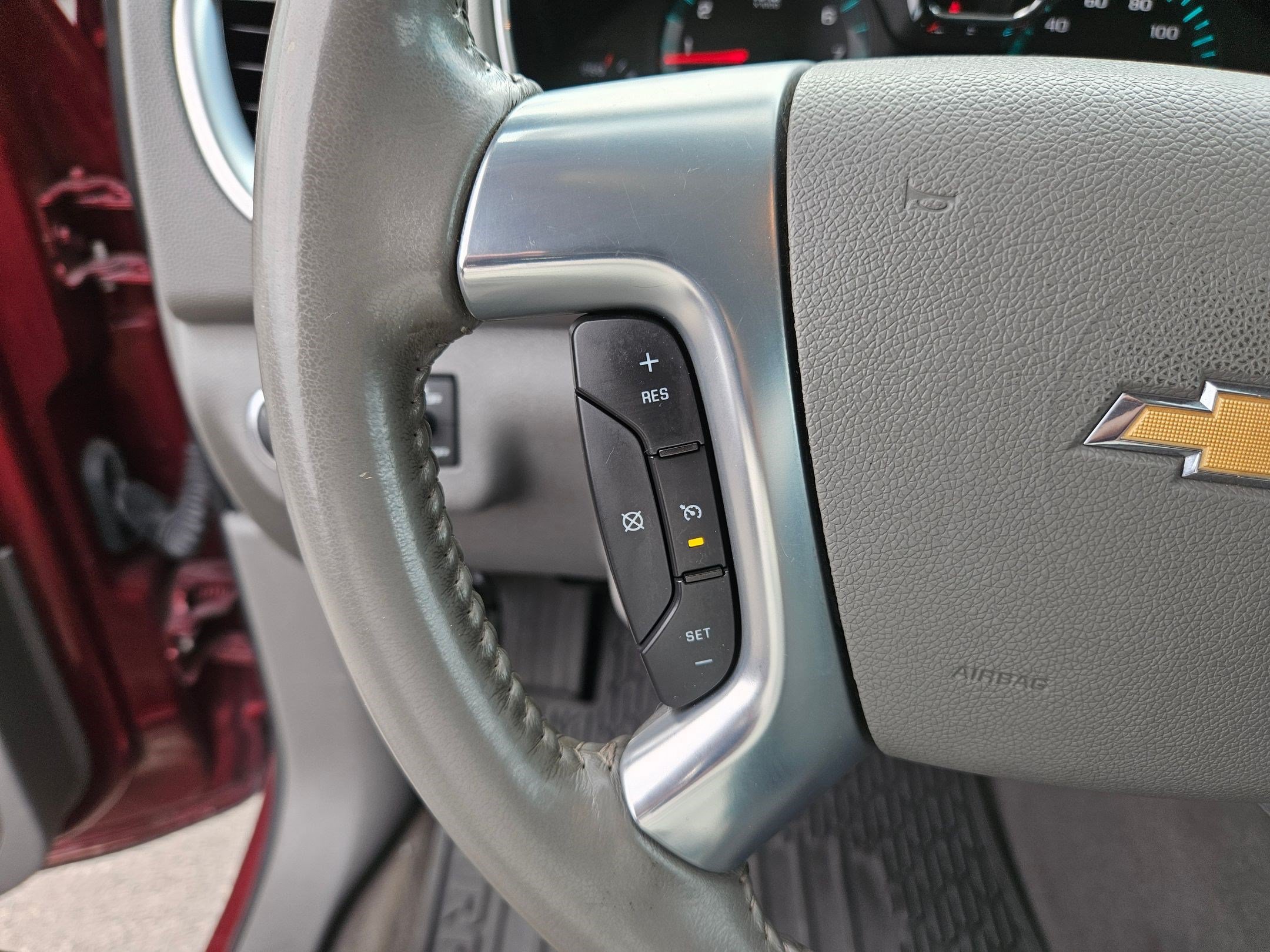 Used 2015 Siren Red Tintcoat Chevrolet LT image 17