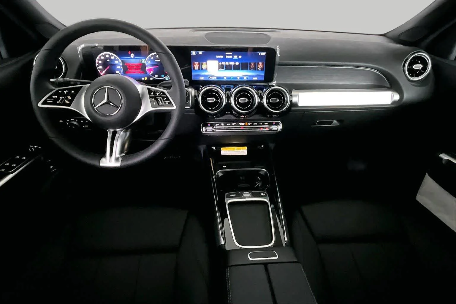 New 2026 Mountain Grey Metallic Mercedes-Benz GLB 250 image 8