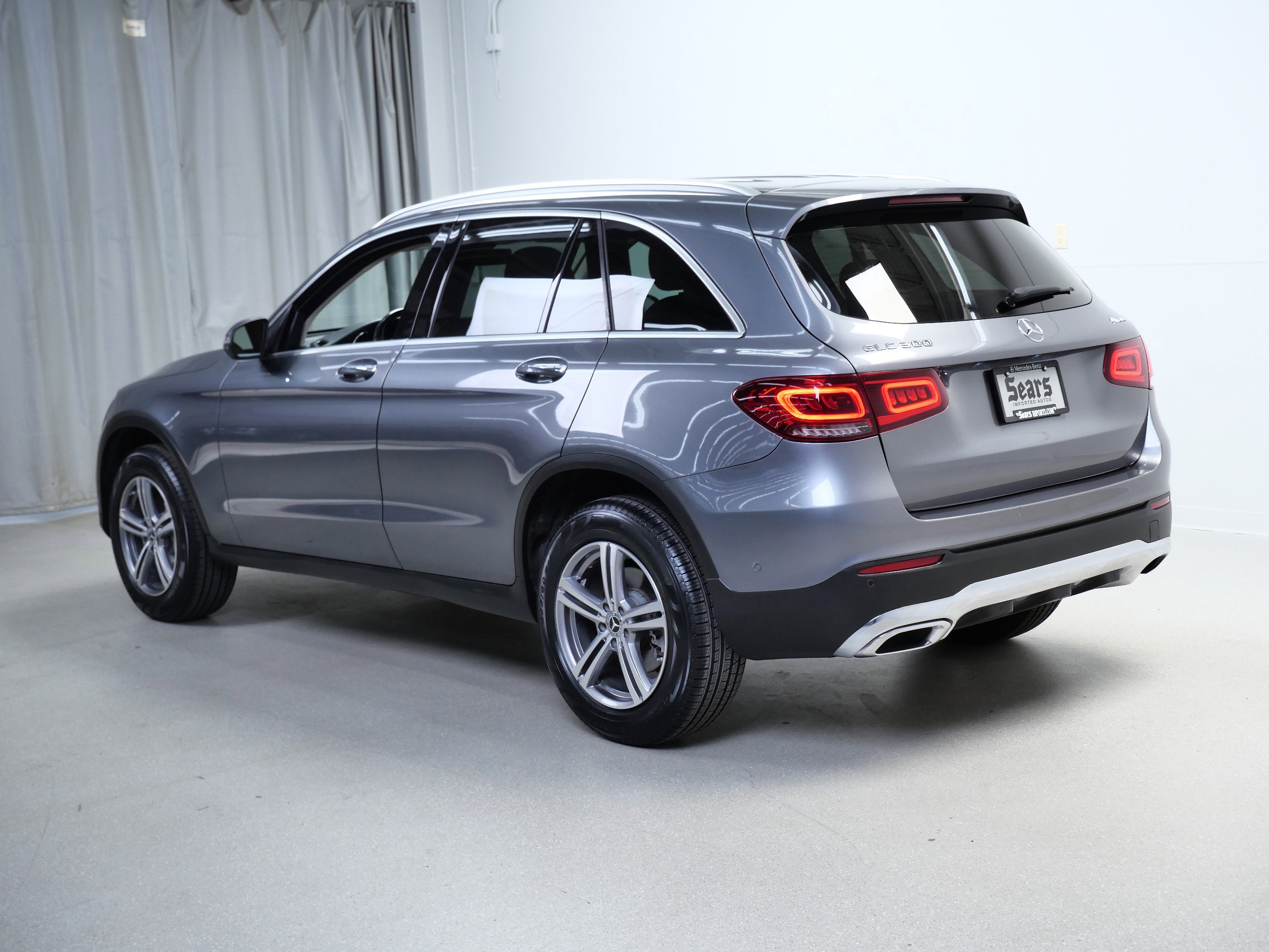 Used 2022 Selenite Grey Metallic Mercedes-Benz GLC 300 image 11