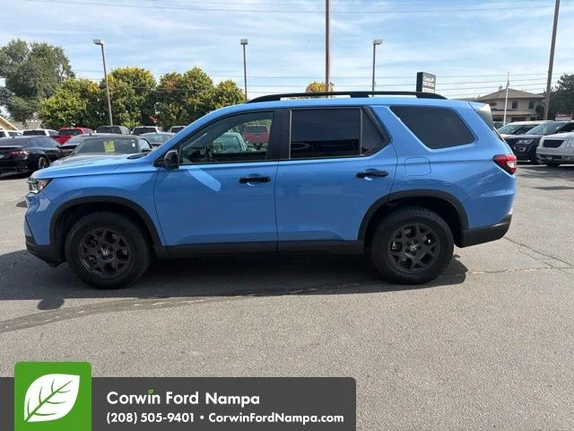 Used 2025 Blue Honda TrailSport image 10