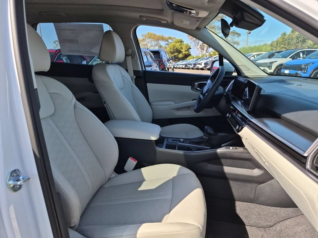New 2026 Glacial White Pearl Kia S image 29