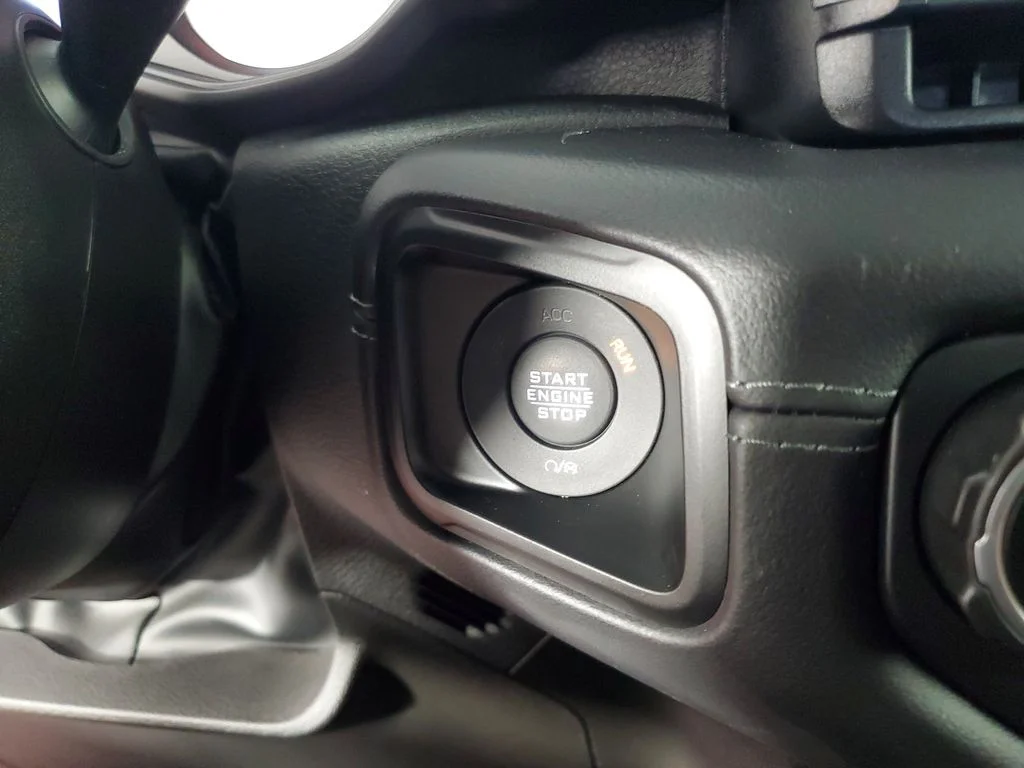 2025 Jeep Wrangler 4-Door Rubicon - Photo 21