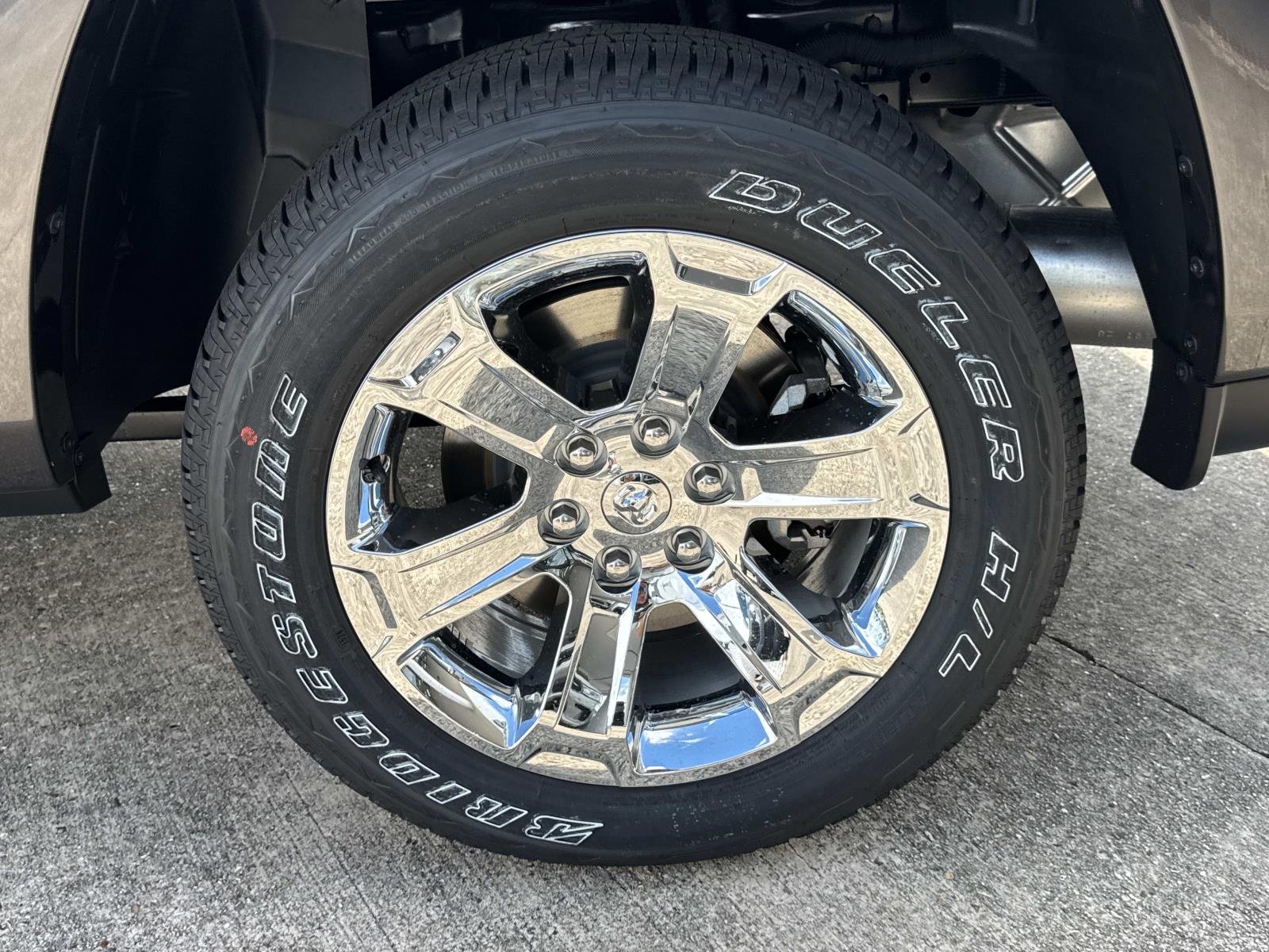 New 2026 Granite Crystal Metallic Clearcoat RAM Big Horn image 3