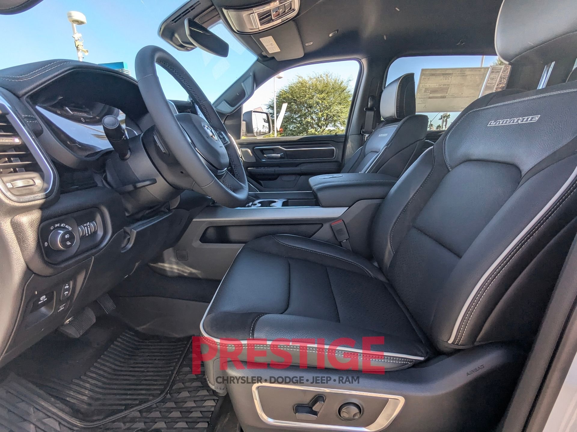New 2026 Bright White Clear-Coat Exterior Paint RAM Laramie image 24