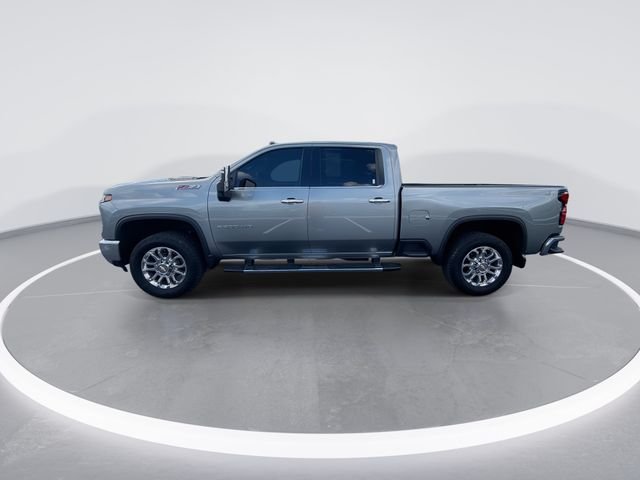 Used 2025 Gray Chevrolet LTZ image 5