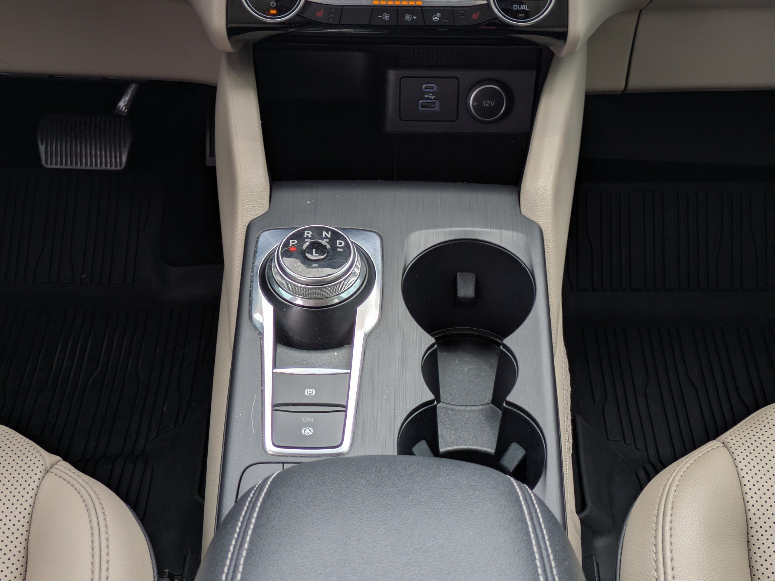 2021 Ford Escape Titanium - Photo 18