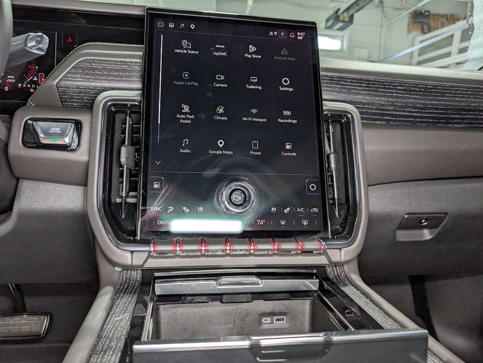 Used 2025 Summit White GMC AT4 Ultimate image 35