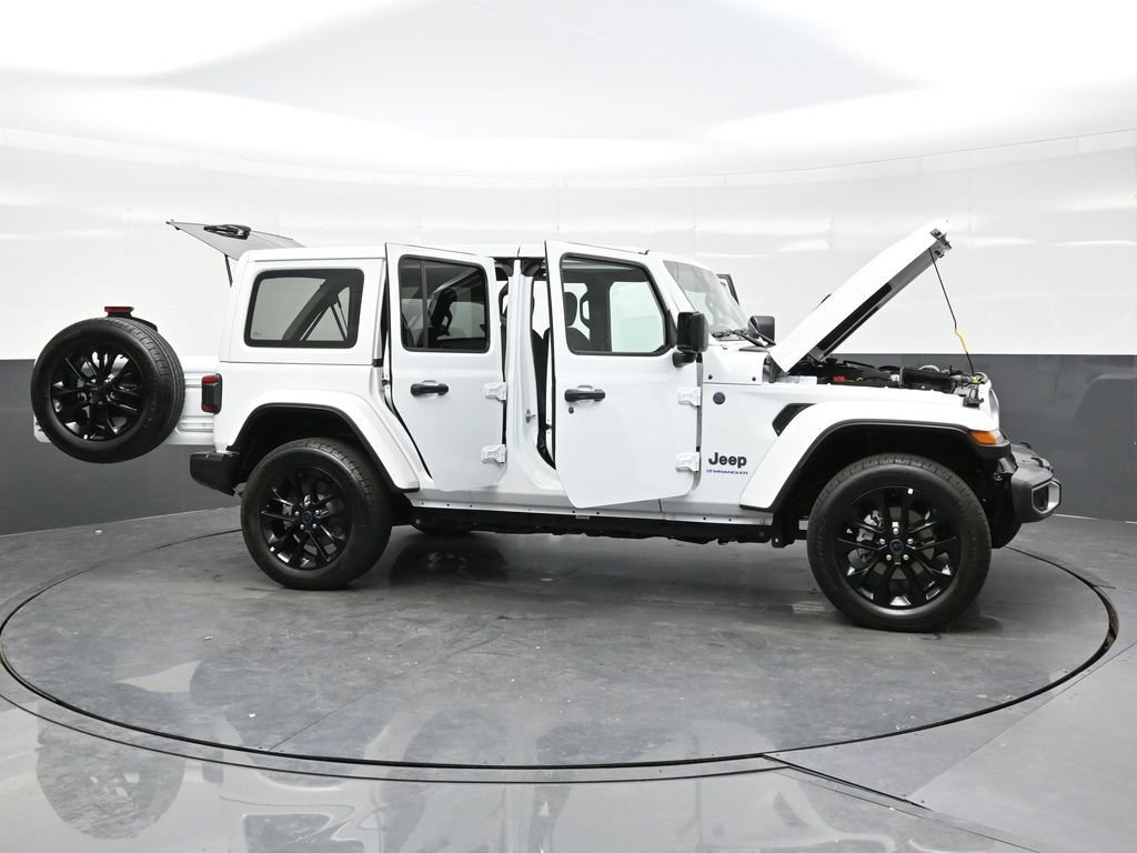 Used 2025 White Jeep Sahara 4xe image 45