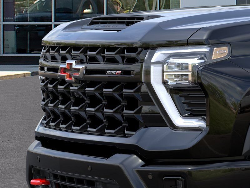 2026 Chevrolet Silverado 2500 HD ZR2 - Photo 13