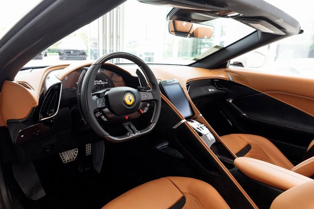 Used 2025 Bianco Avus Ferrari Spider image 28