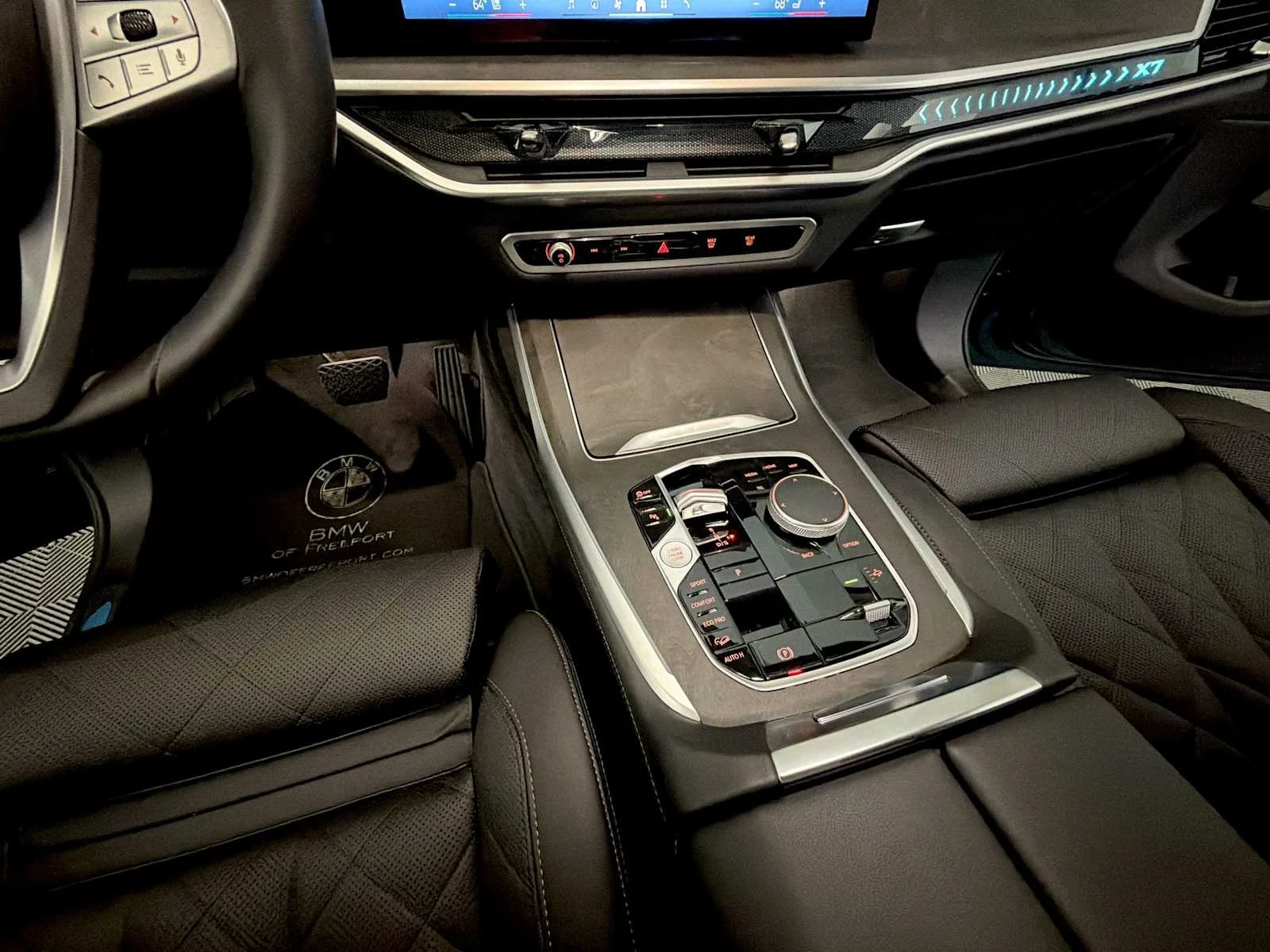 2026 BMW X7 40i - Photo 18