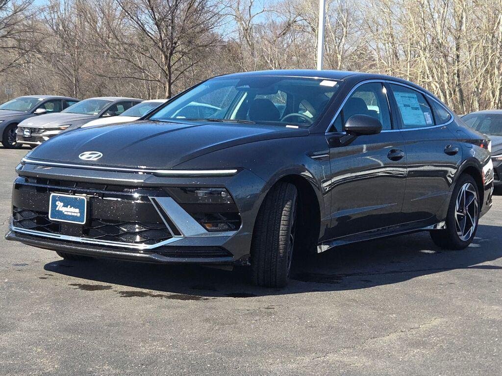 New 2026 Gray Hyundai SEL Sport image 6