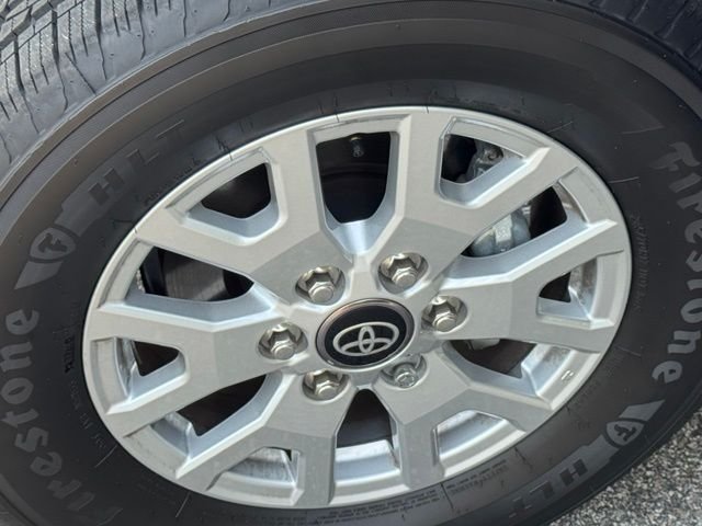 Used 2026 White Toyota SR5 image 15