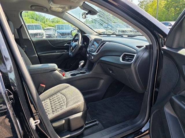 Used 2022 Black Metallic Chevrolet LT image 12