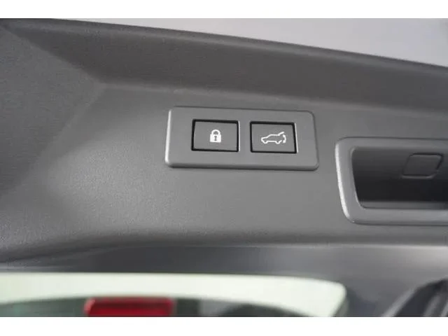 New 2026 ICE SILVER METALLIC Subaru Touring XT image 28