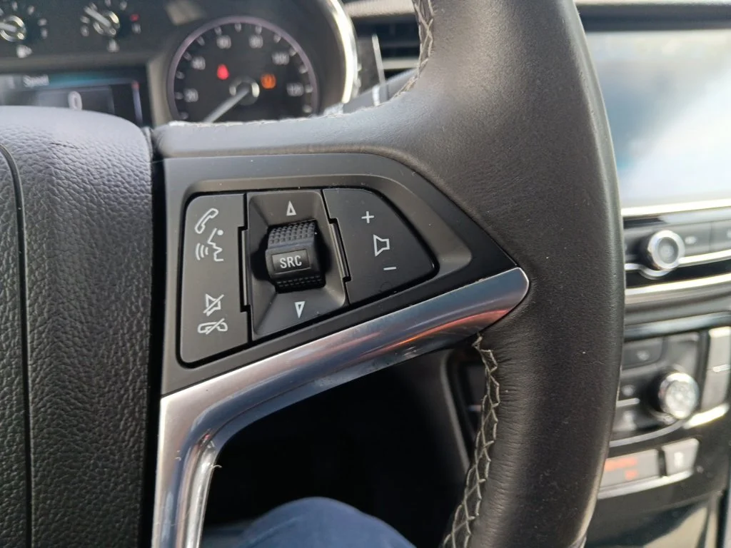 Used 2018 Brilliant Blue Metallic Buick Sport Touring image 21