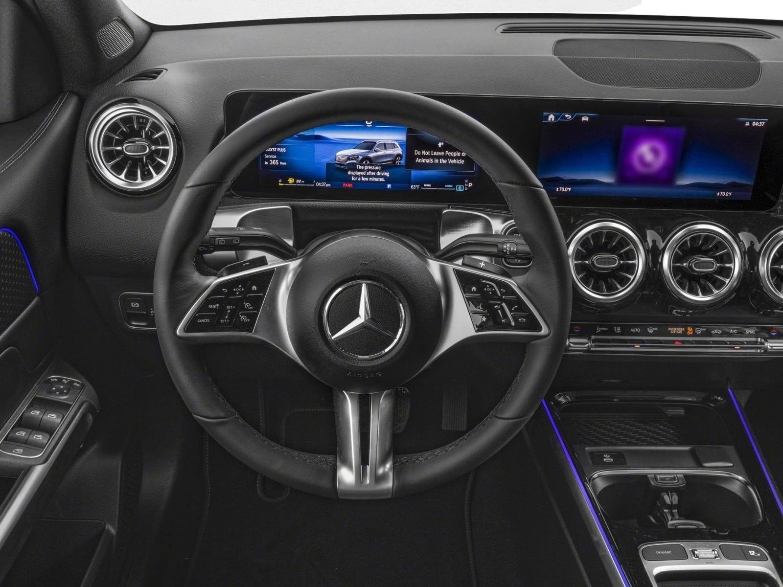 New 2026 Night Black Mercedes-Benz GLB 250 image 4