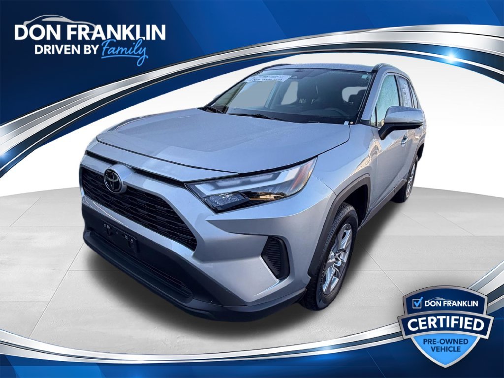 Used 2025 Silver Toyota XLE image 1