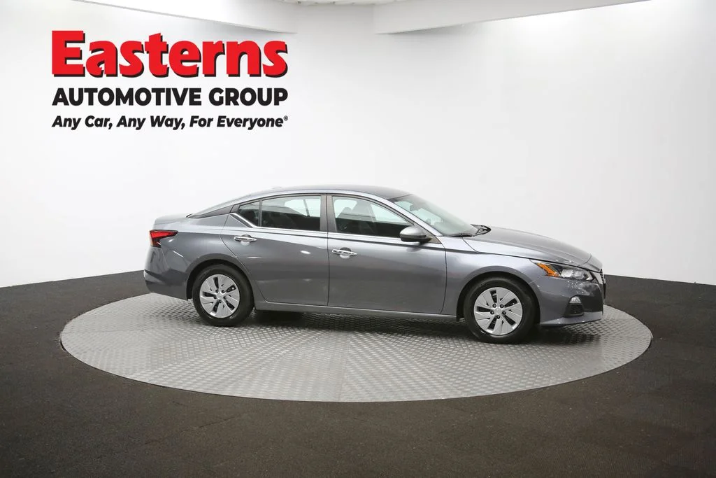 Used 2020 Gray Nissan 2.5 S image 45