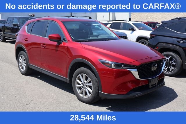 2023 Mazda CX-5 S Preferred package Auto AWD's photo