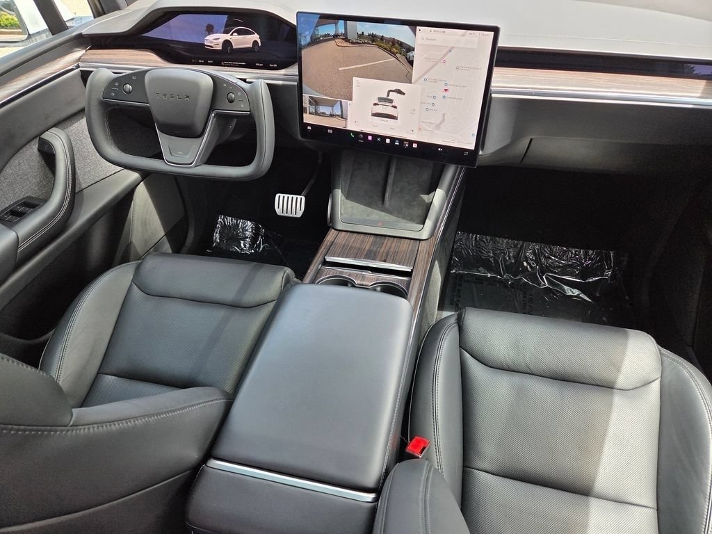 Used 2023 Pearl White Multi-Coat Tesla Standard Range image 26