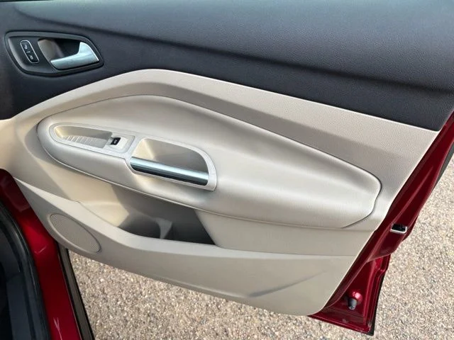 Used 2018 Red Ford SE image 20
