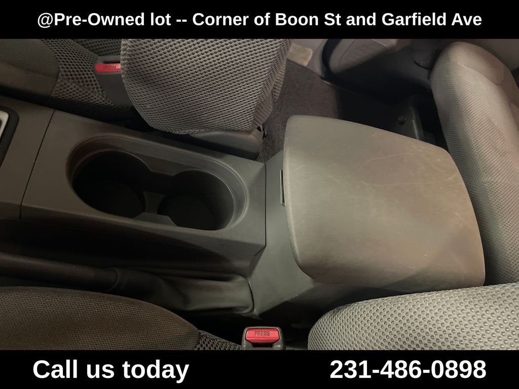 Used 2016 Brown Nissan SV image 26