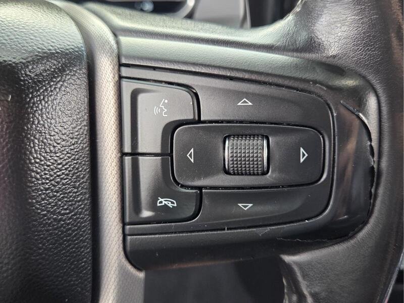 Used 2022 Onyx Black GMC 4WD CREW CAB 147" DENALI image 33