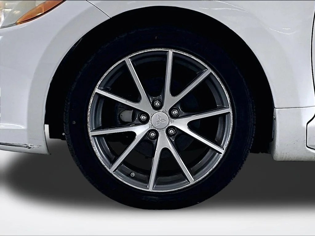 Used 2012 White Mitsubishi GS Sport image 10