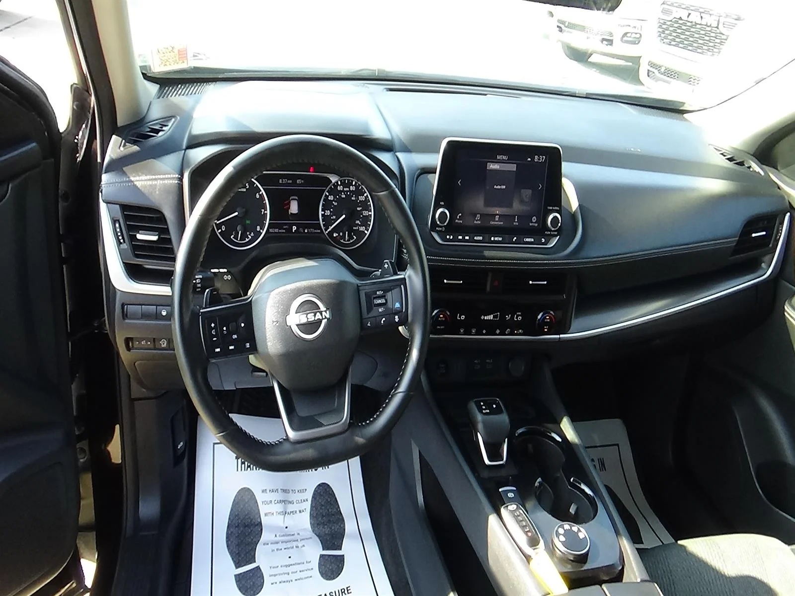 Used 2025 Super Black (kh3) Nissan SV image 13
