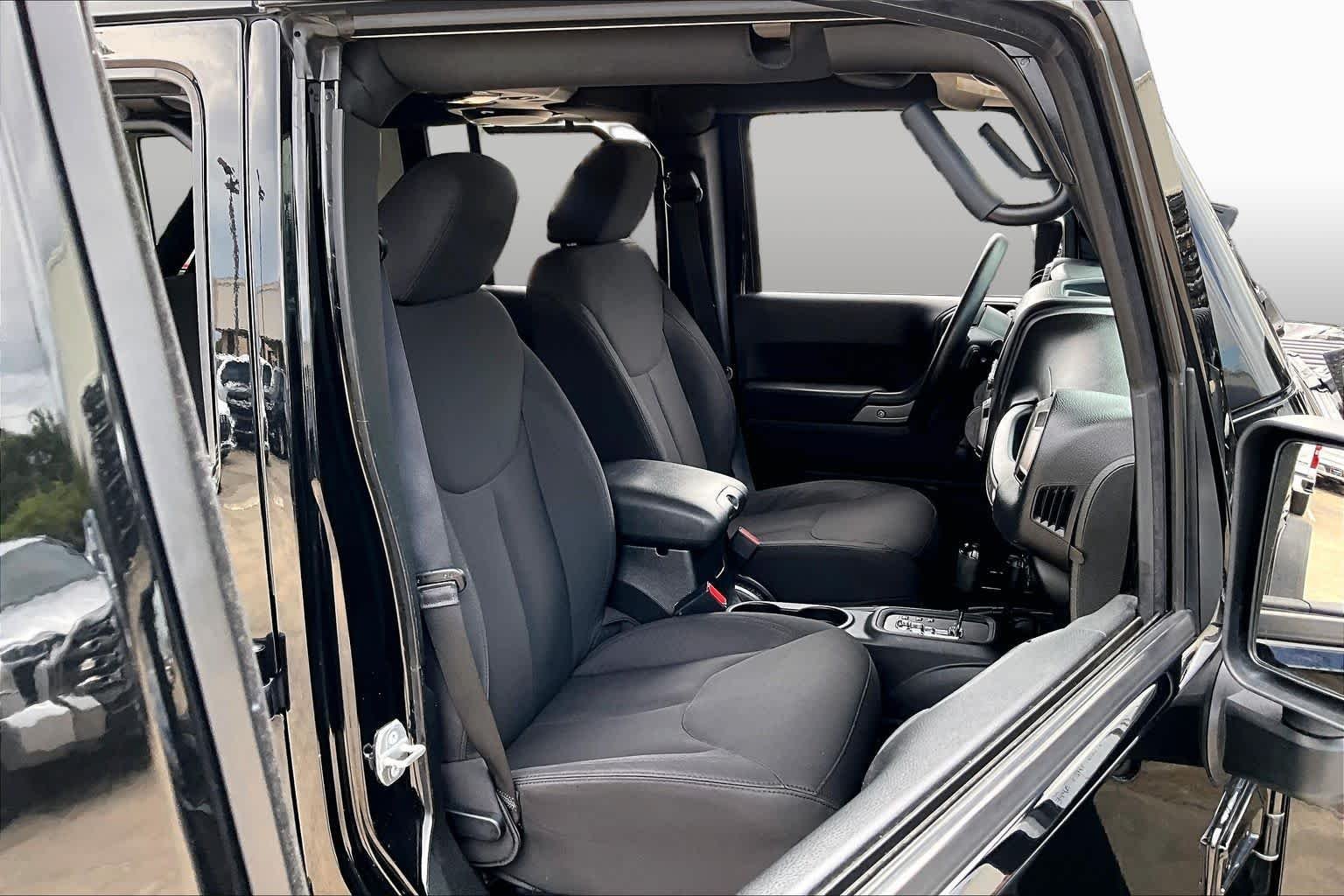Used 2014 Black Clearcoat Jeep Sport image 9