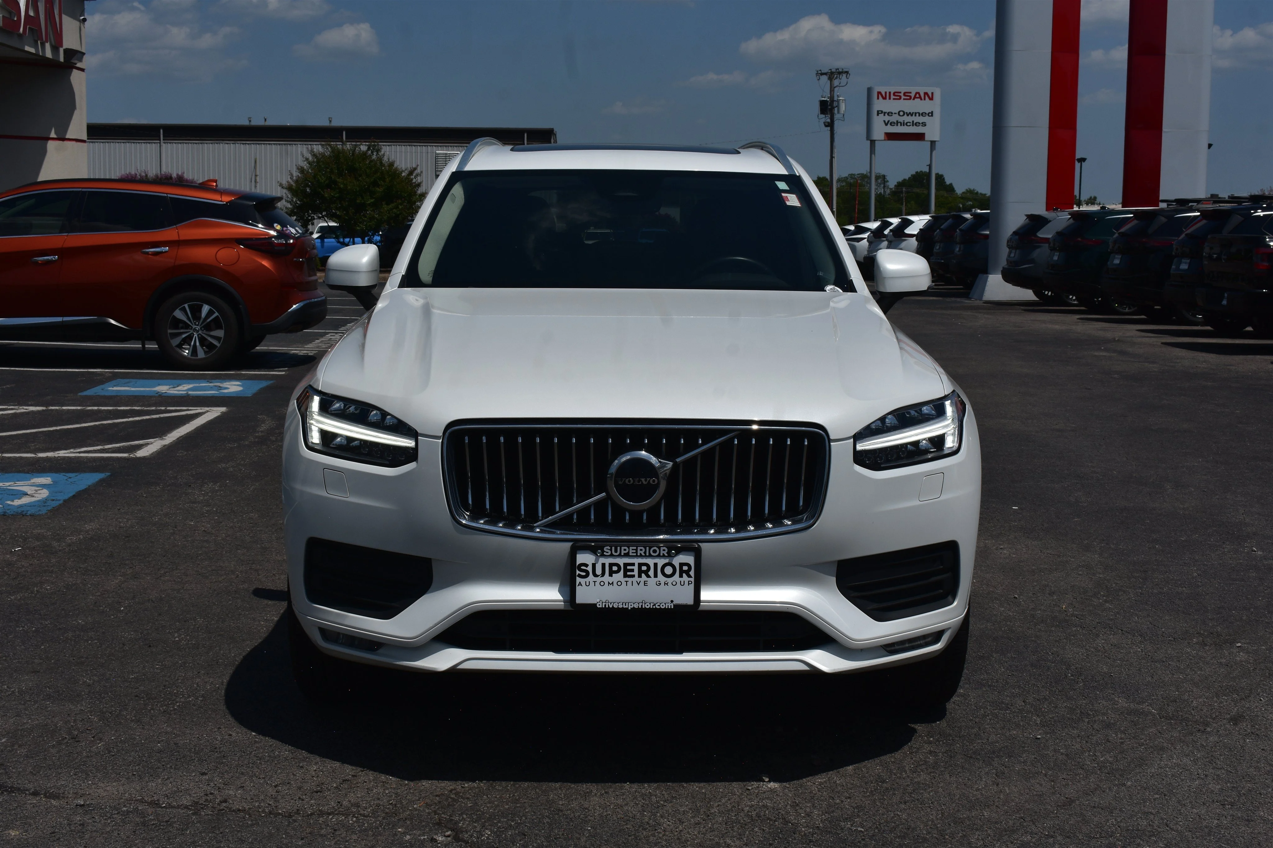Used 2023 White Volvo Core image 2