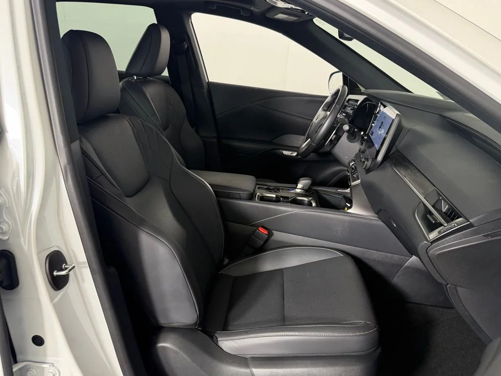 Certified Used 2025 White Lexus 350 Premium image 33