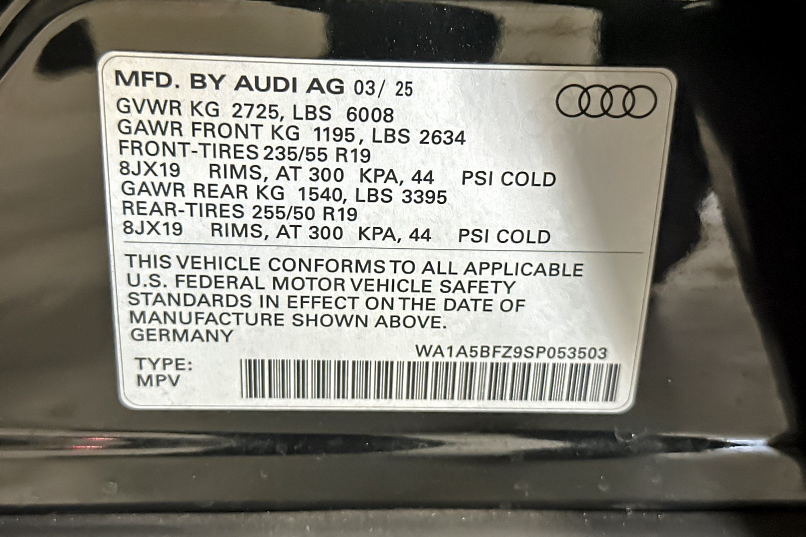 Used 2025 Mythos Black Metallic Audi Premium 45 RWD image 28