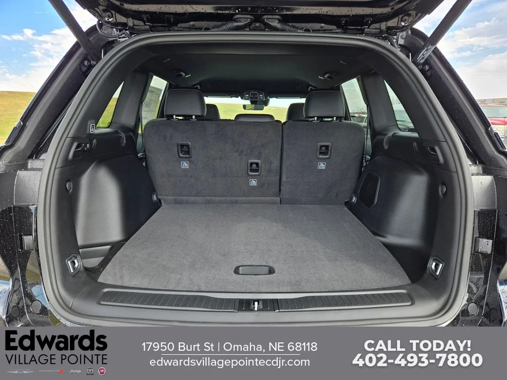 New 2026 Black Jeep Limited image 29