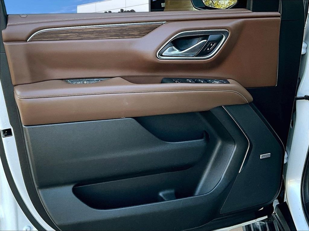 Used 2023 Beige Chevrolet High Country image 24