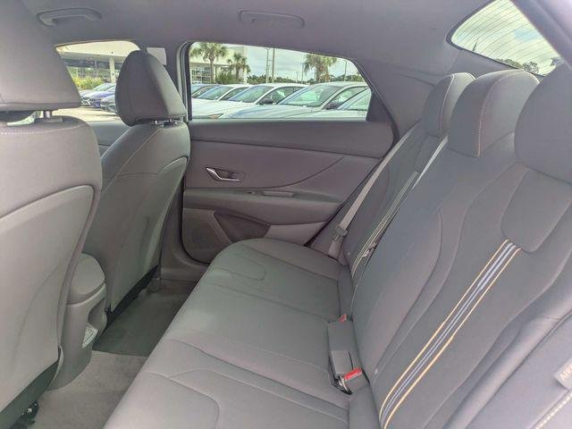 New 2026 White Hyundai Blue image 12