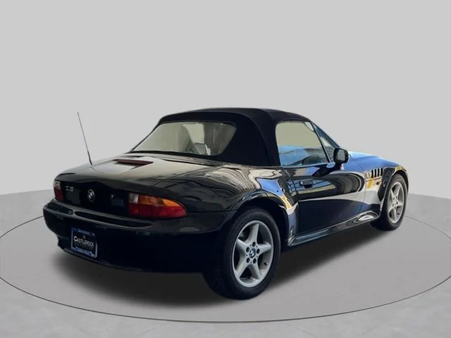 Used 1998 Black BMW 2.8 image 5