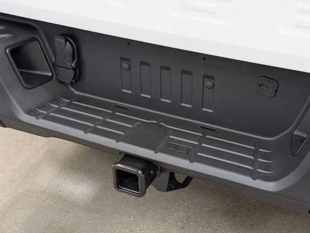 New 2026 Oxford White Ford XLT image 56