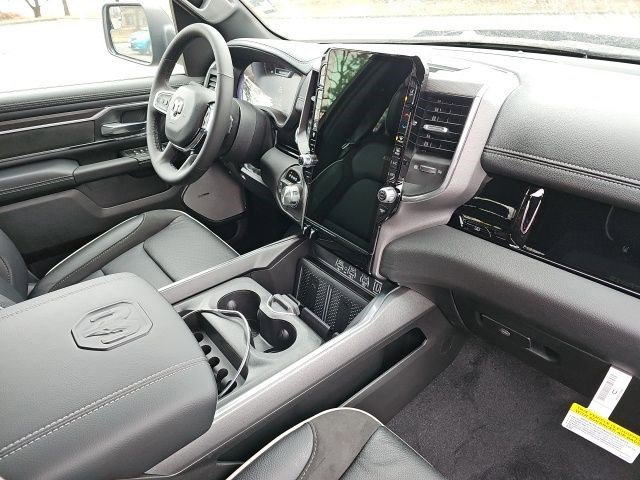 New 2026 Diamond Black Crystal Pearlcoat Ram Laramie image 13
