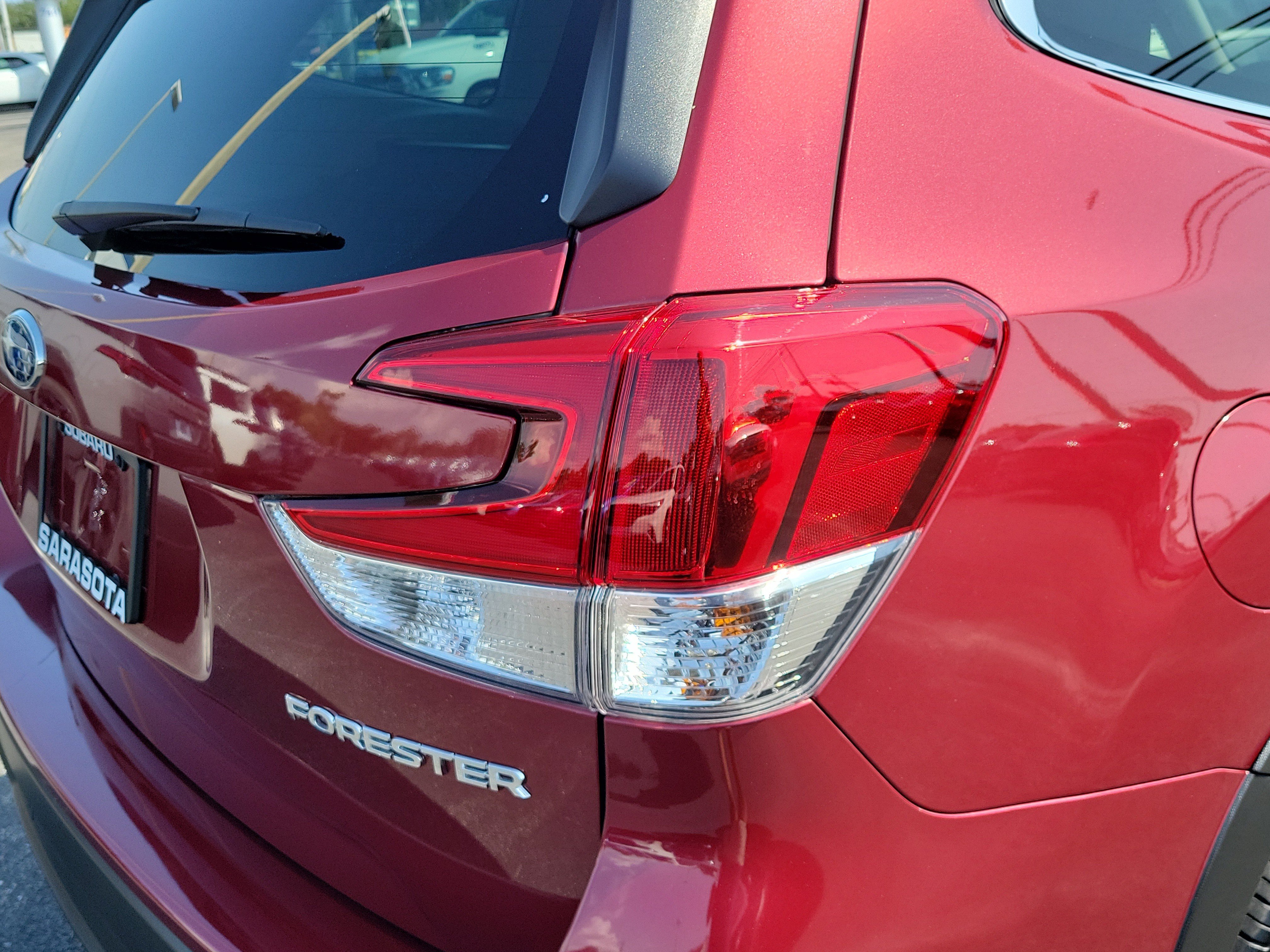 Used 2023 Crimson Red Pearl Subaru Limited image 10