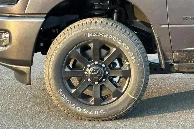 New 2026 Granite Crystal Metallic Clear-Coat Exterior Paint RAM LARAMIE image 25