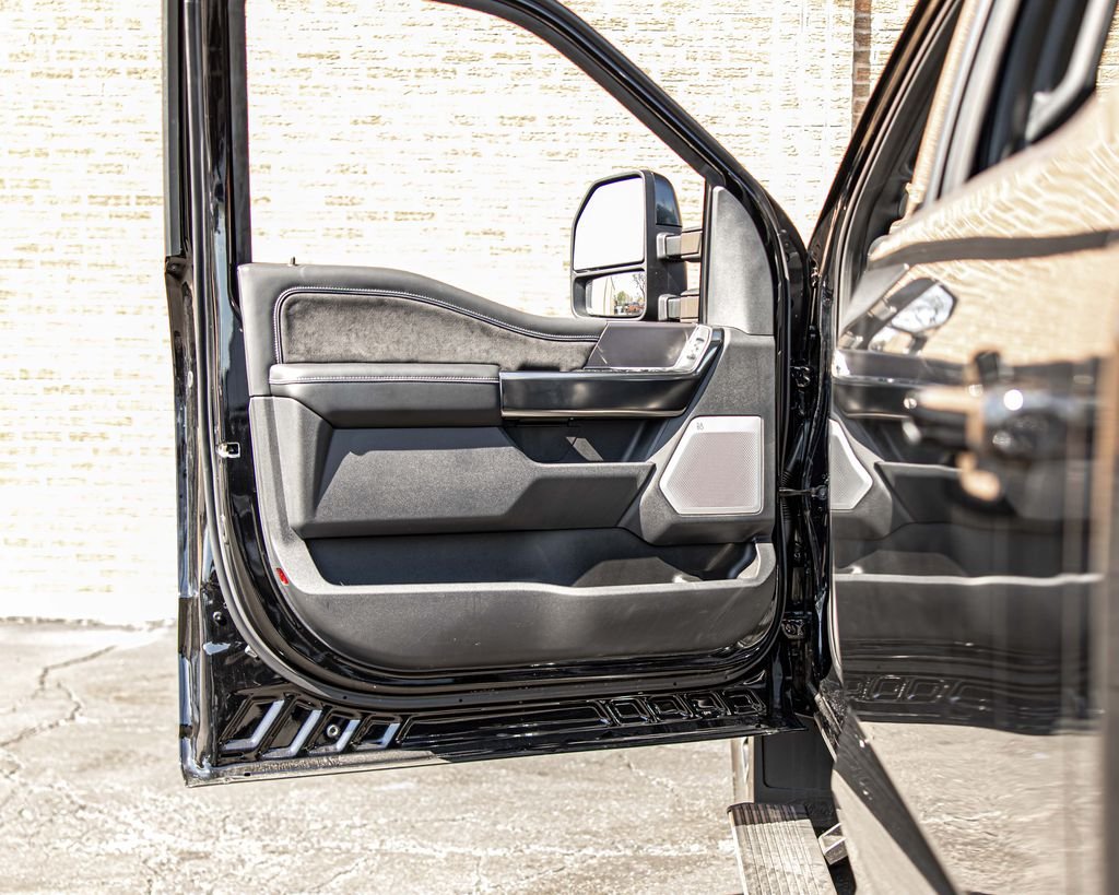 Used 2026 Black Ford Platinum image 30
