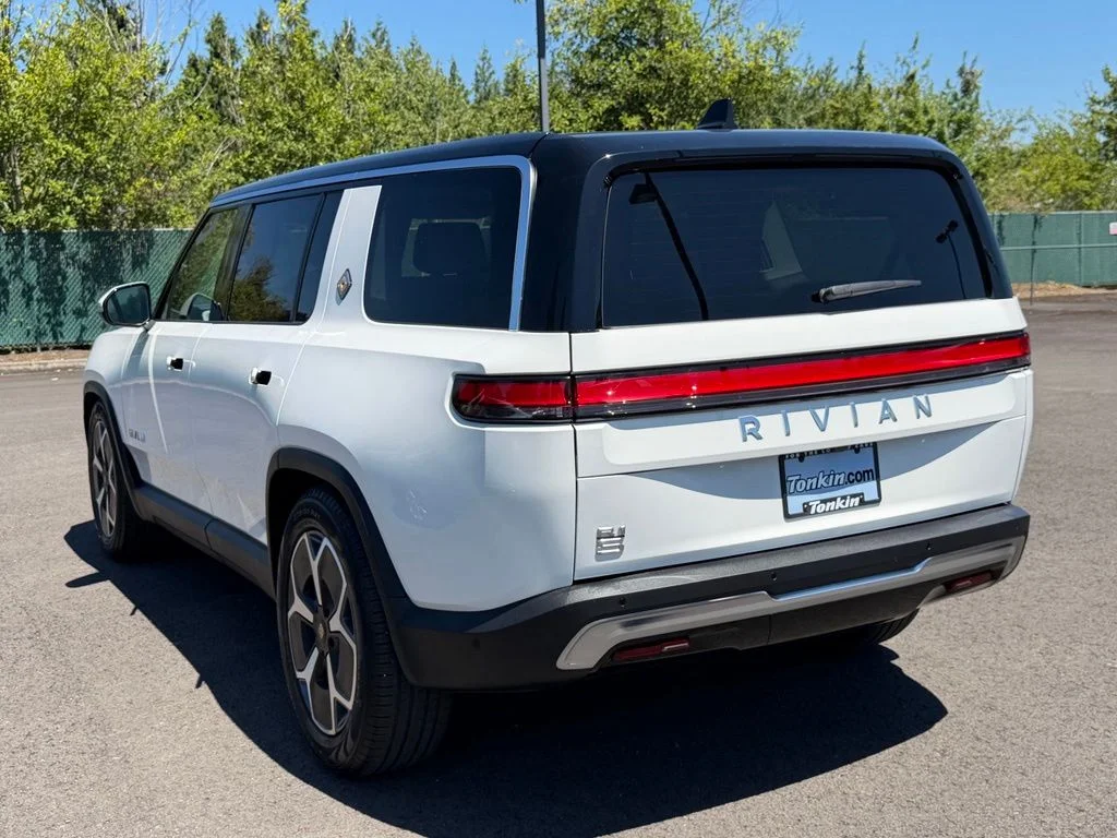 Used 2024 Glacier White Rivian Adventure image 5