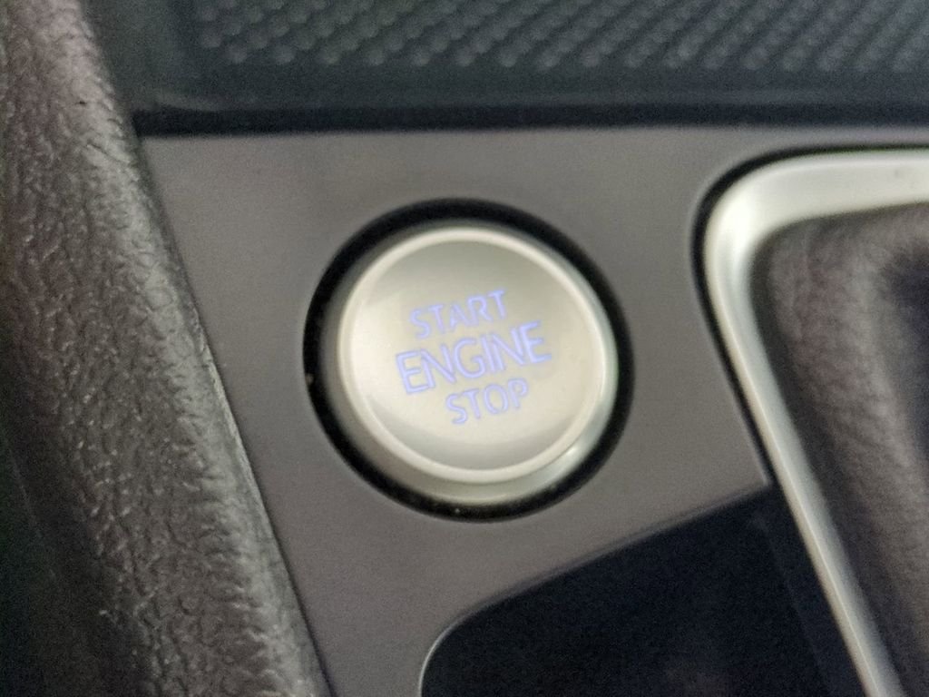 2024 Volkswagen Jetta SE - Photo 33