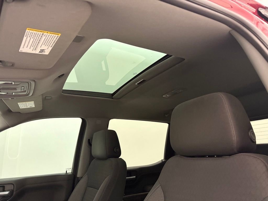 Used 2020 CAJUN RED TINTCOAT Chevrolet RST image 31