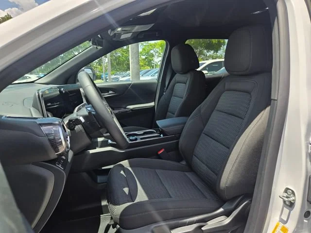New 2026 Summit White Chevrolet LT image 4