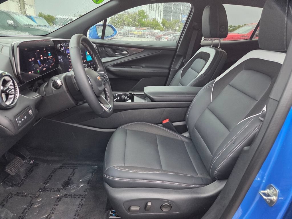 Certified Used 2024 Riptide Blue Metallic Chevrolet LT image 4