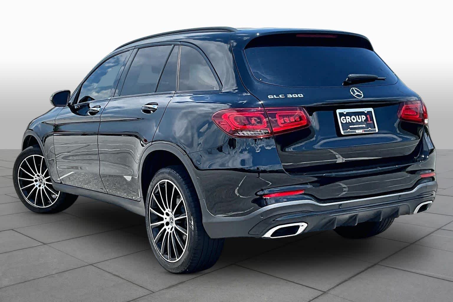 Used 2021 Black Mercedes-Benz GLC 300 image 12