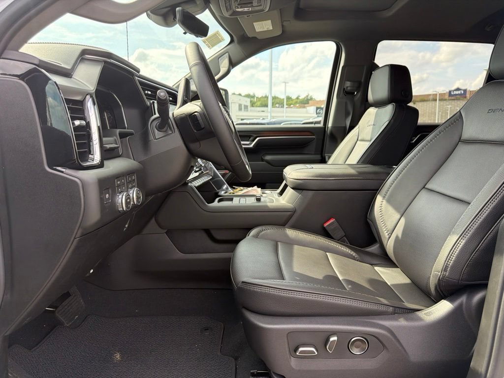 2026 GMC Sierra 2500HD Denali - Photo 6
